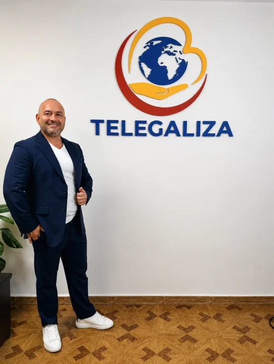 César Ramírez